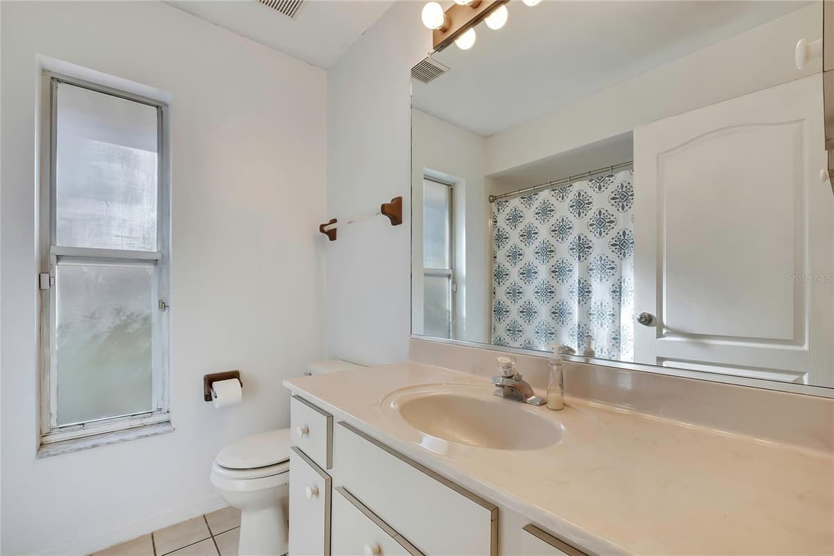 340 SAVOY STREET — photo 37 of 63
