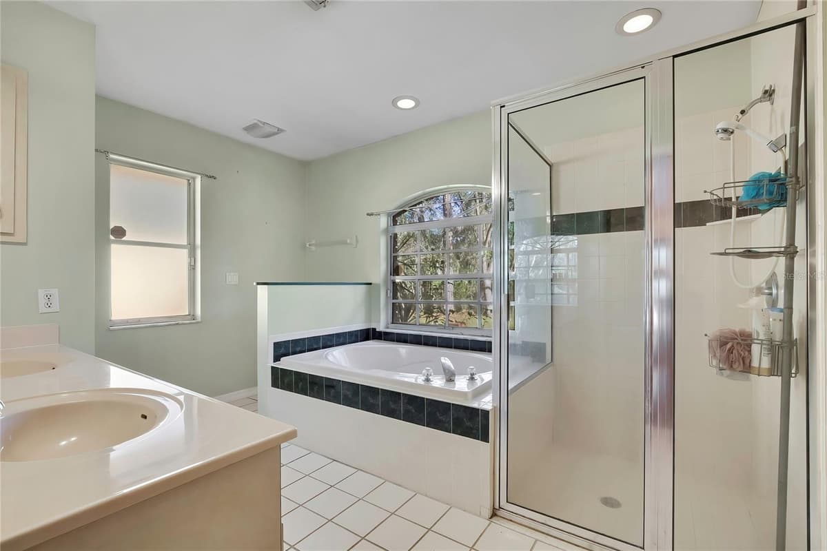 340 SAVOY STREET — photo 29 of 63