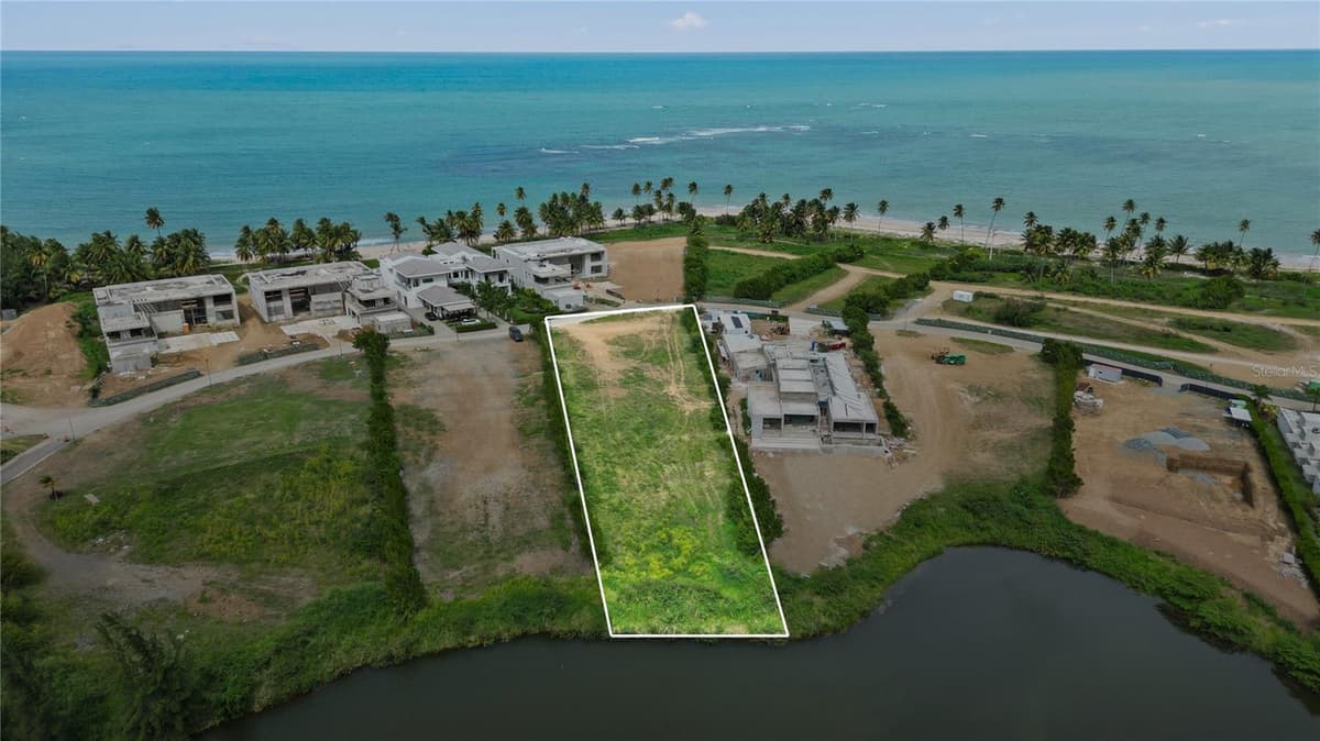 L5 Atlantic DR 7000 BAHIA BEACH DR — photo 3 of 29