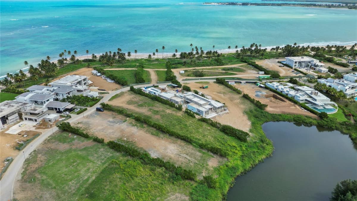 L5 Atlantic DR 7000 BAHIA BEACH DR — photo 6 of 29