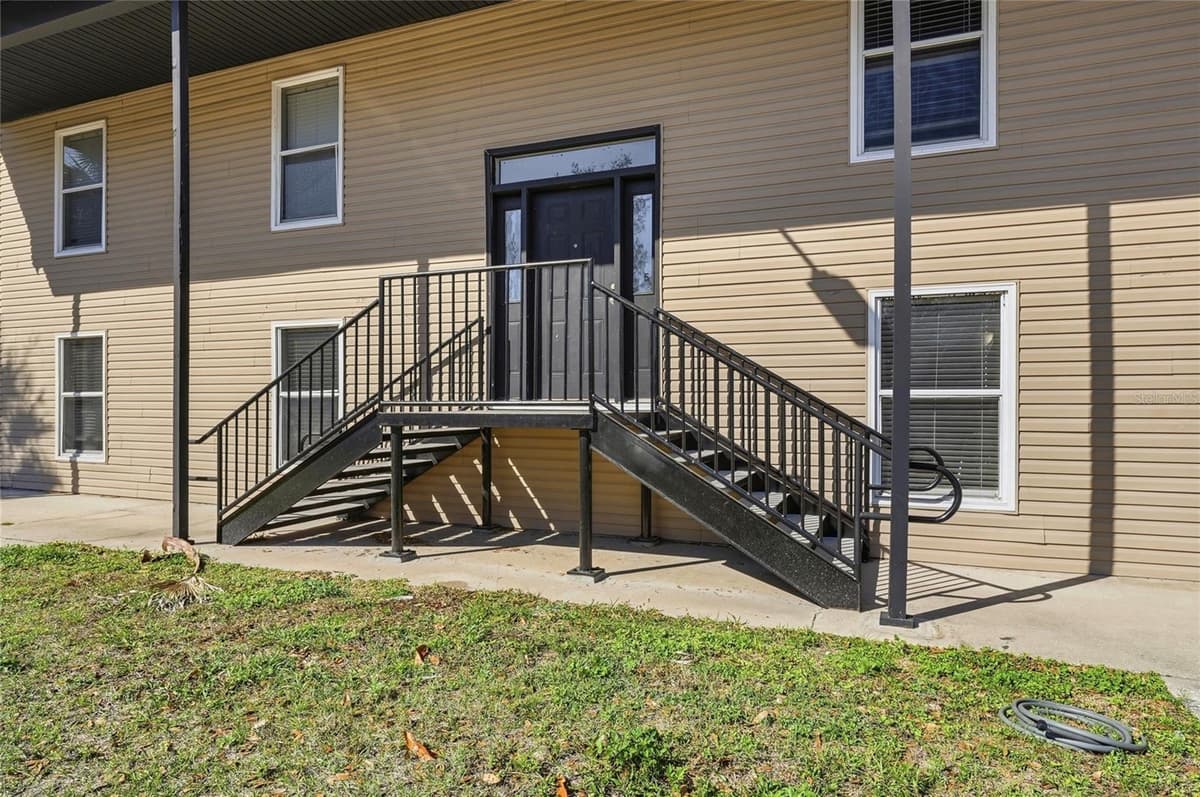 2300 CANNON TERRACE — photo 15 of 58