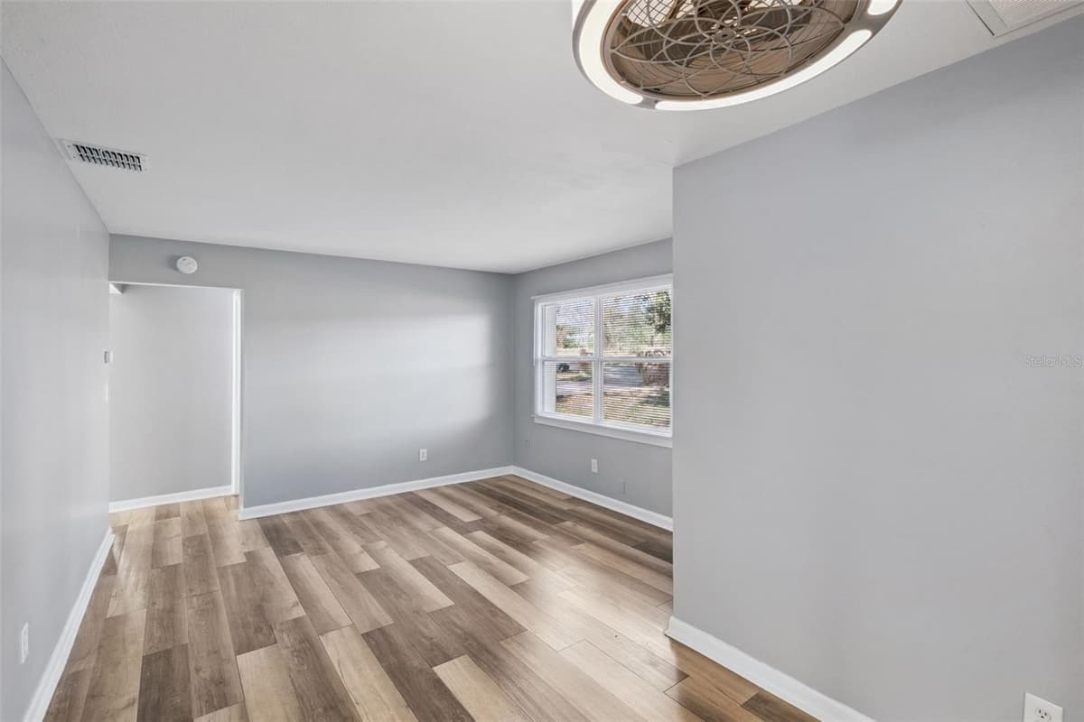 902 GALENA AVENUE — photo 11 of 20