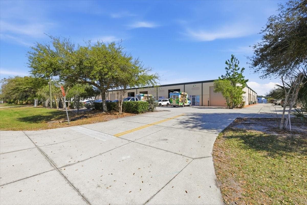 1220 BISCAYNE BOULEVARD — photo 28 of 36