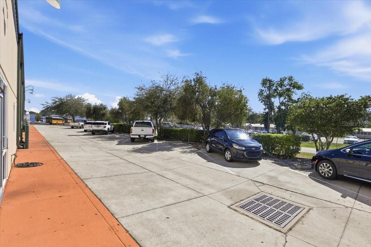 1220 BISCAYNE BOULEVARD — photo 26 of 36