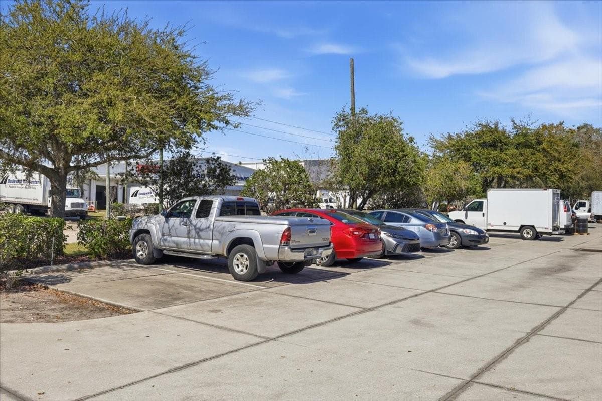 1220 BISCAYNE BOULEVARD — photo 29 of 36