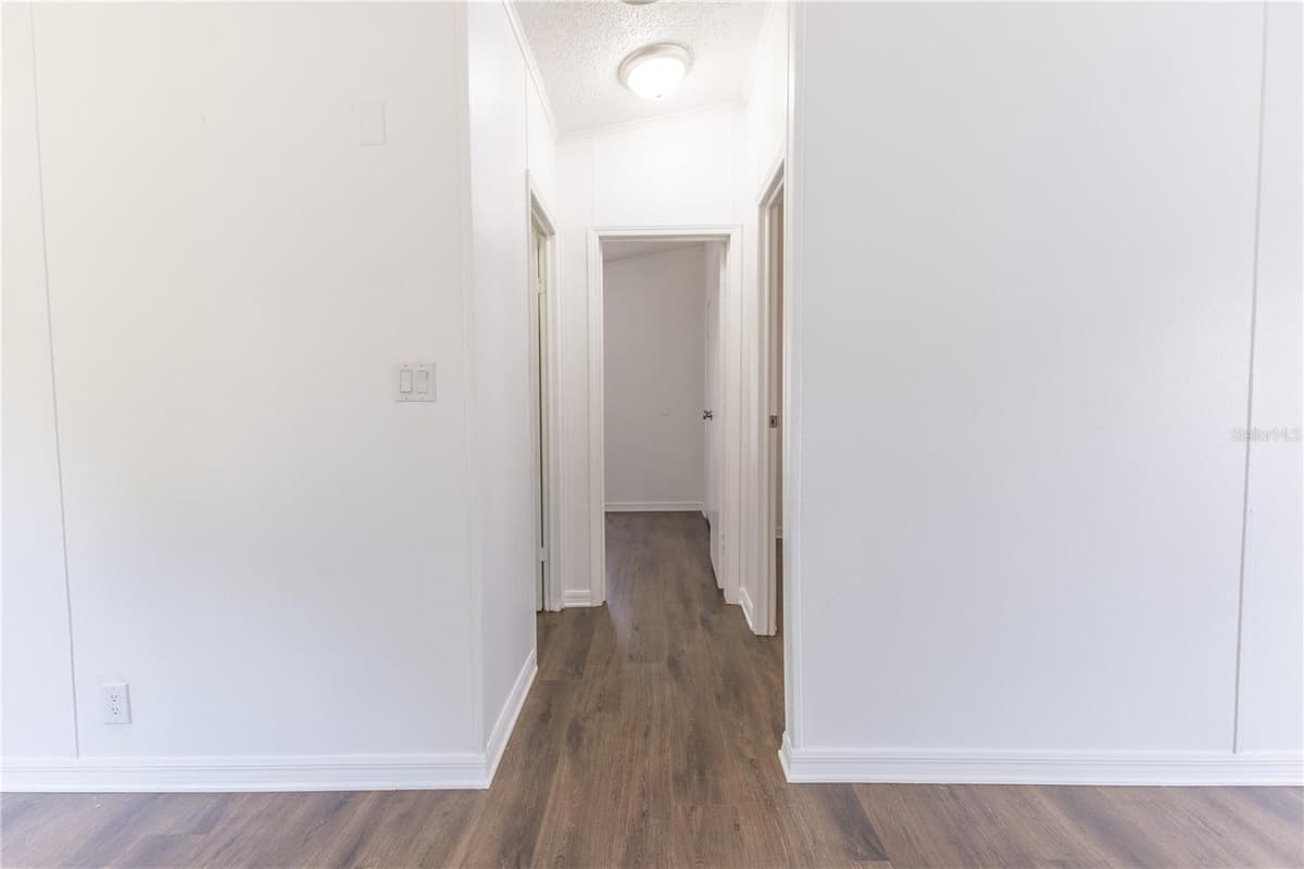 4872 EVANS STREET — photo 19 of 25