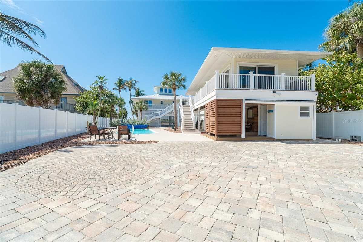 230 GULF BOULEVARD — photo 53 of 90