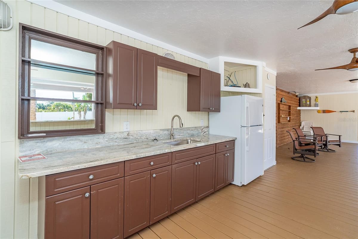 230 GULF BOULEVARD — photo 61 of 90