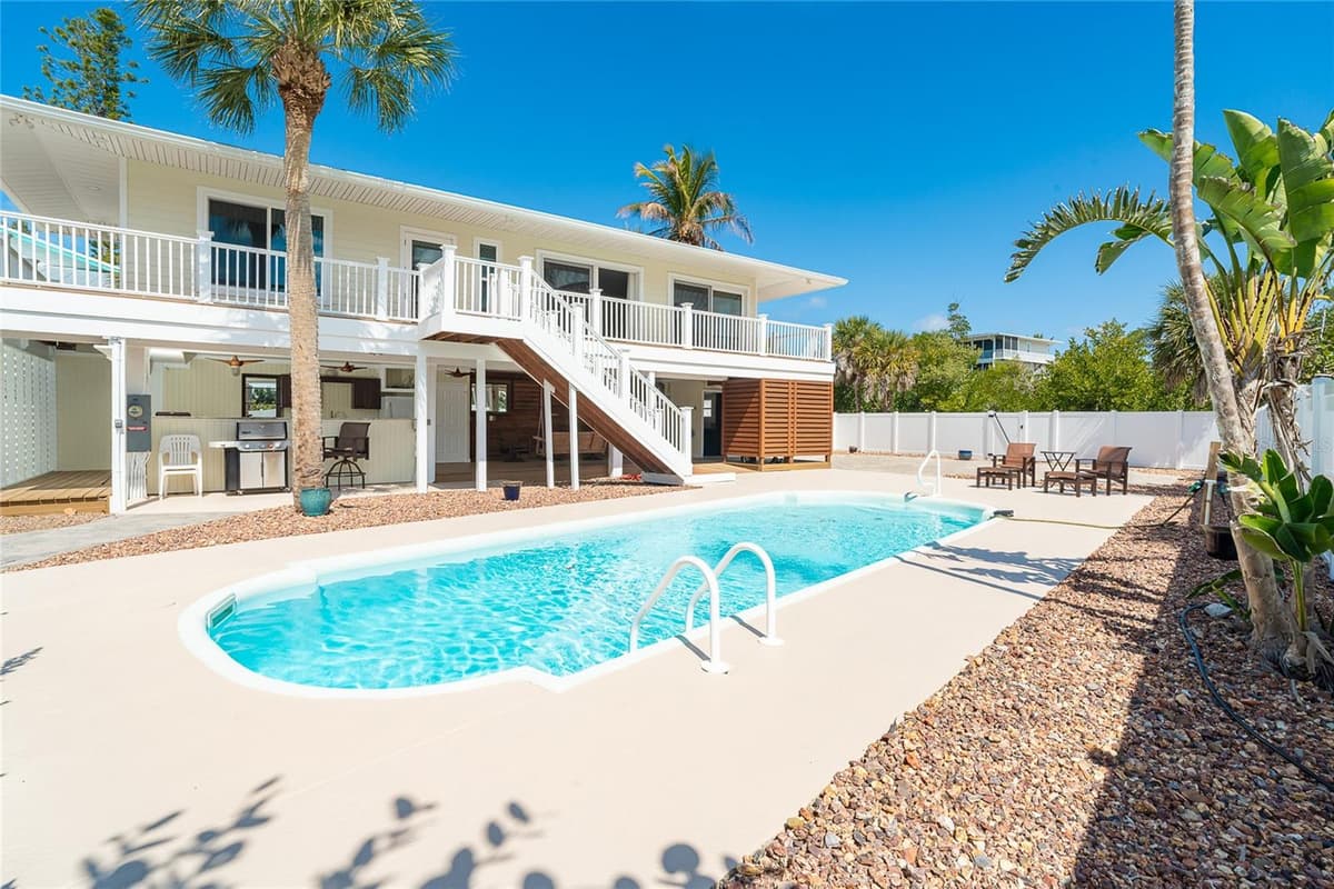 230 GULF BOULEVARD — photo 49 of 90