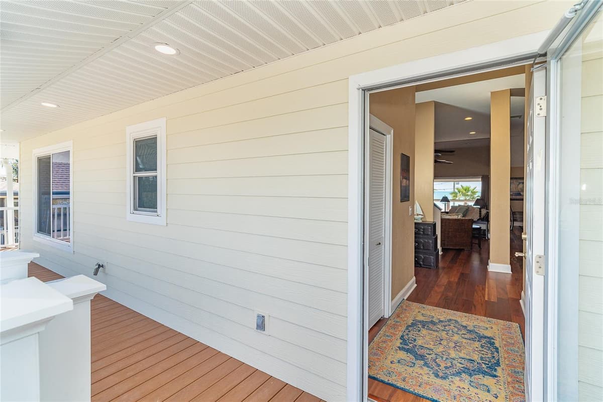 230 GULF BOULEVARD — photo 18 of 90