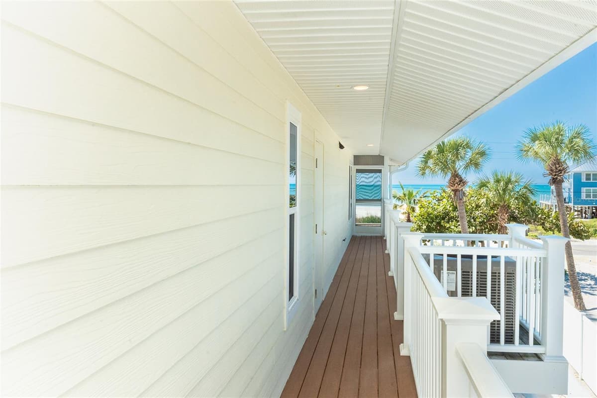 230 GULF BOULEVARD — photo 15 of 90