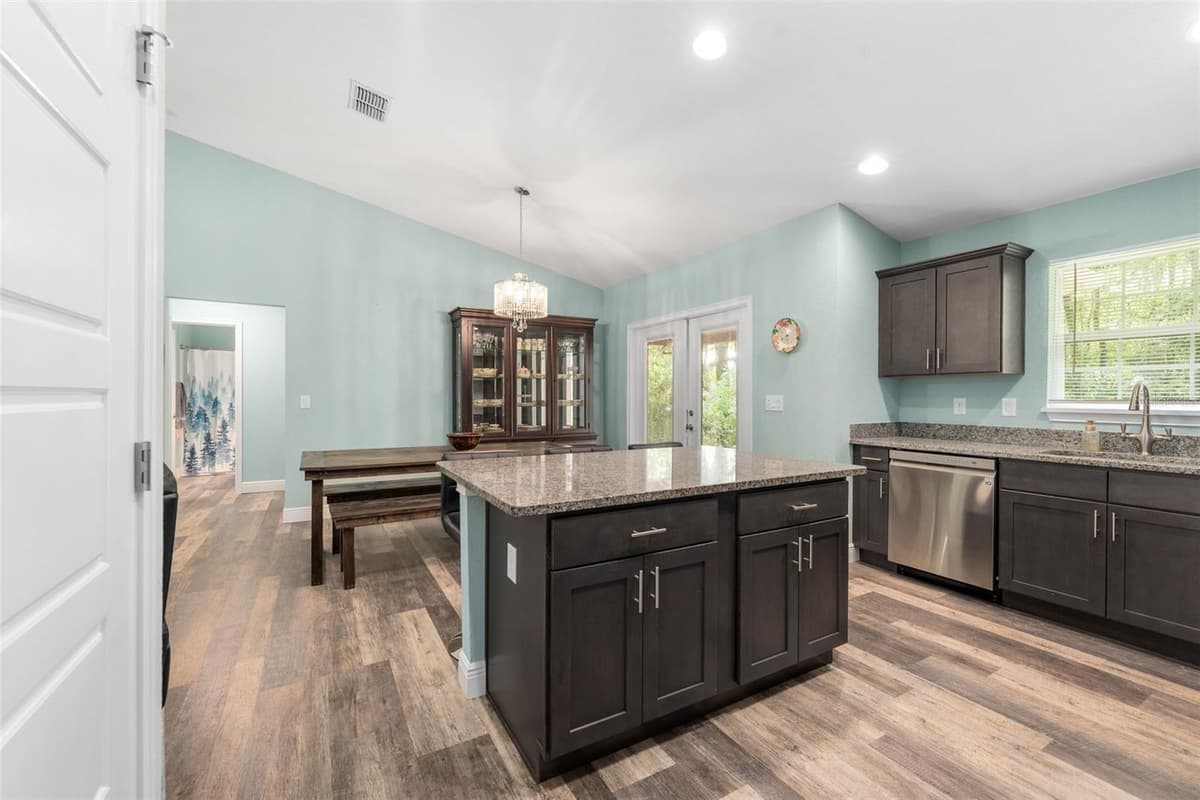 6144 AVENUE G — photo 4 of 29