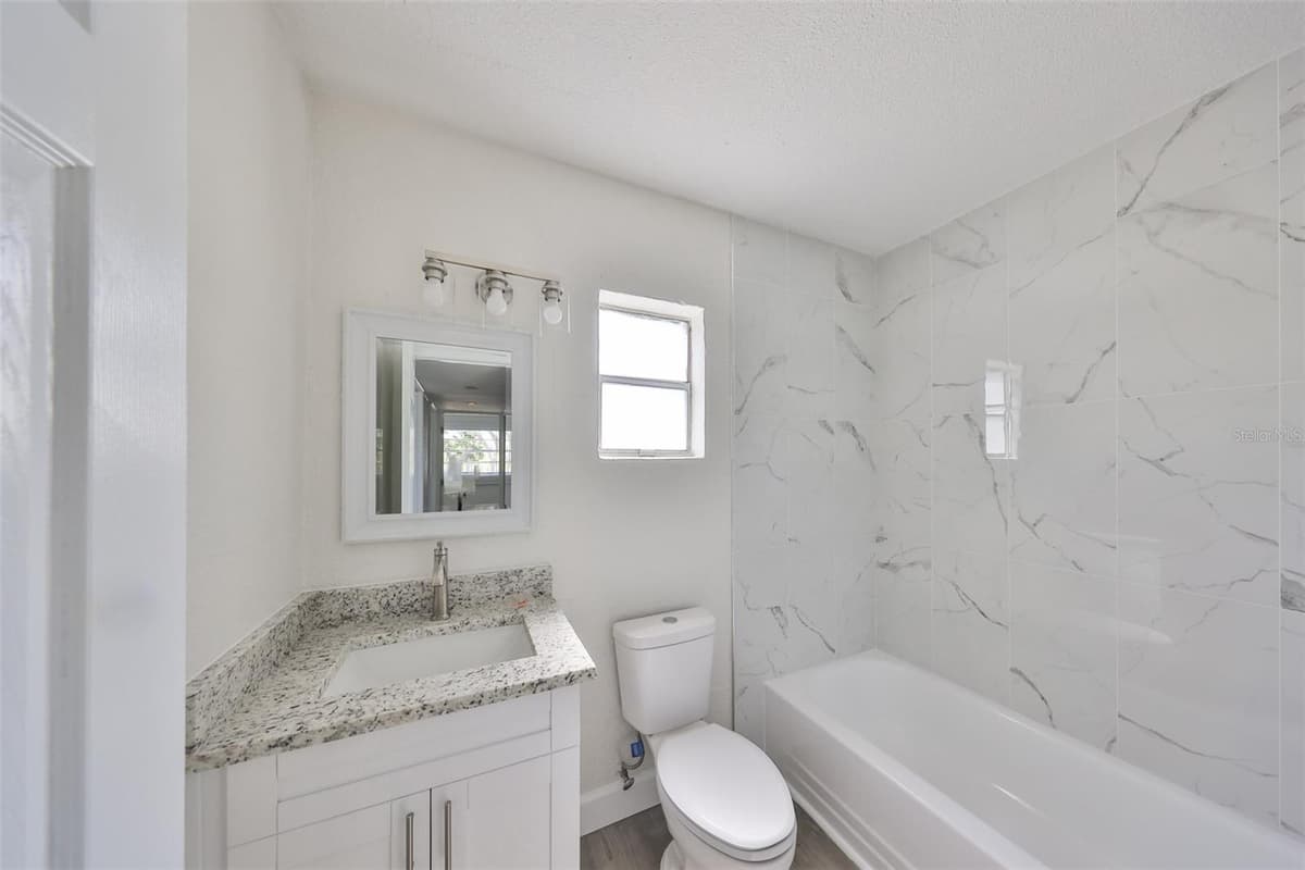 11916 133RD AVENUE — photo 9 of 15