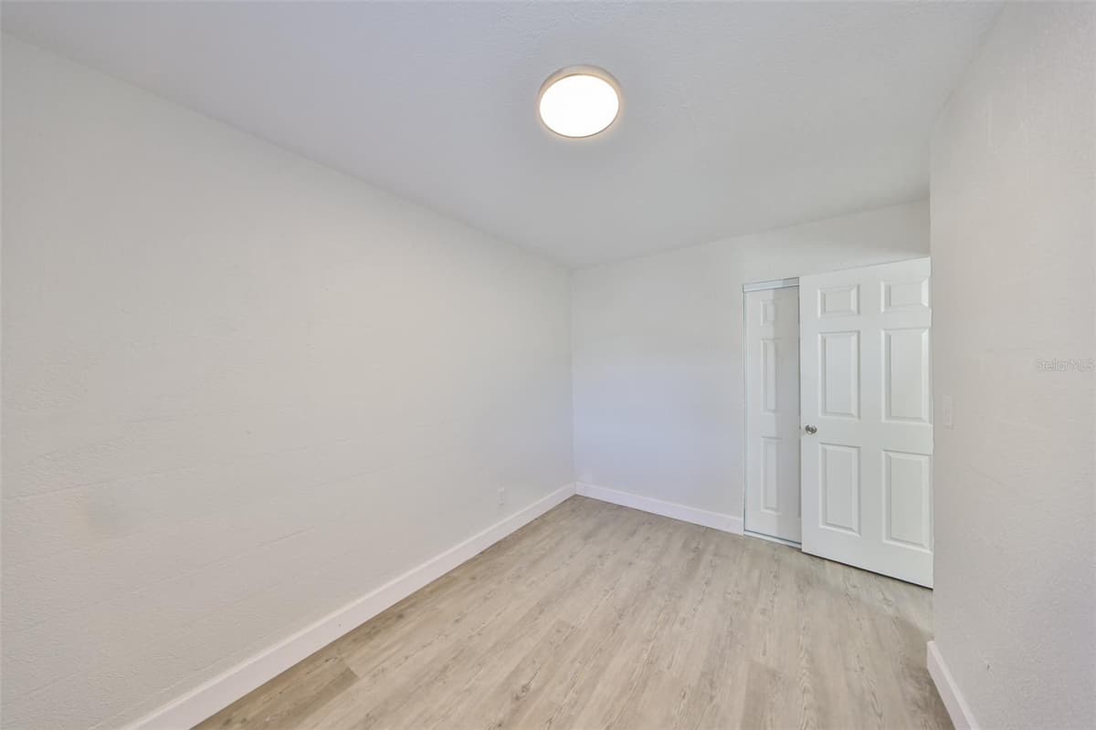 11916 133RD AVENUE — photo 15 of 15