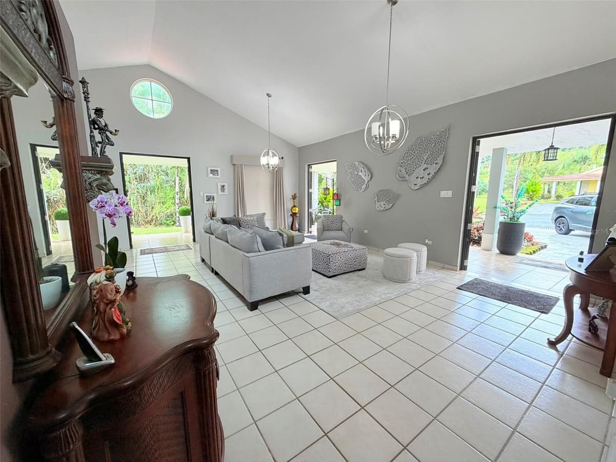 283 CAMINO DEL MANGO — photo 4 of 10