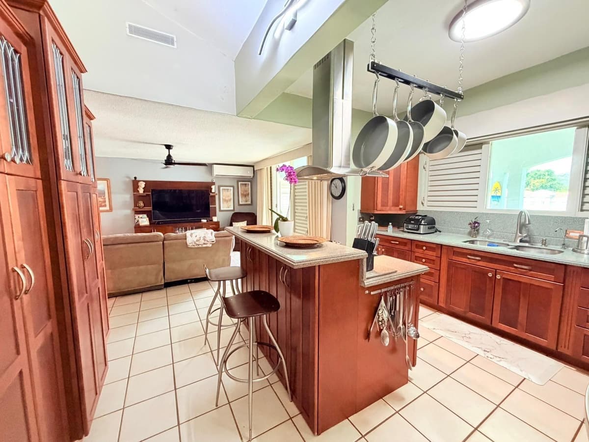 283 CAMINO DEL MANGO — photo 6 of 10
