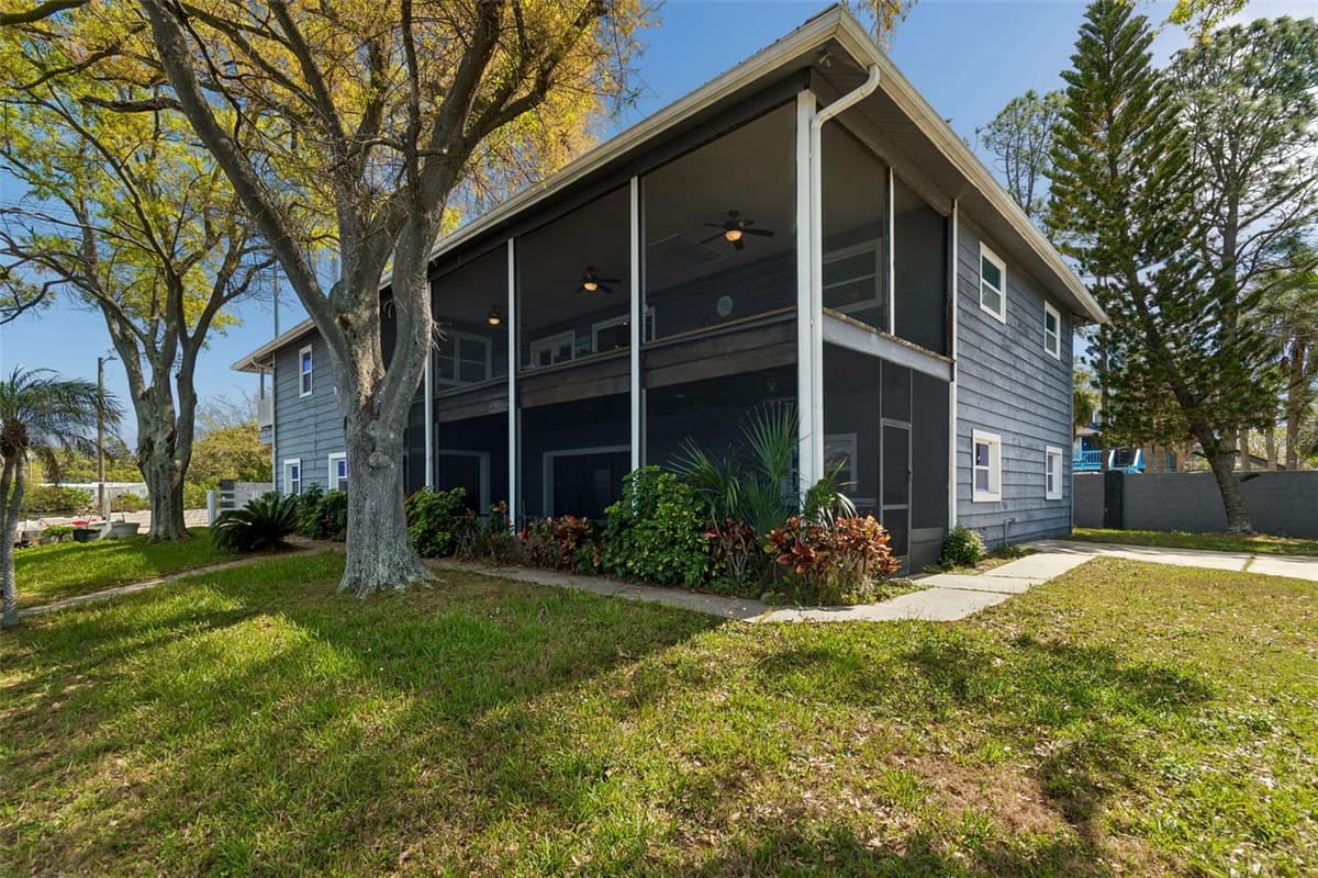 9901 BAY DRIVE — photo 54 of 67