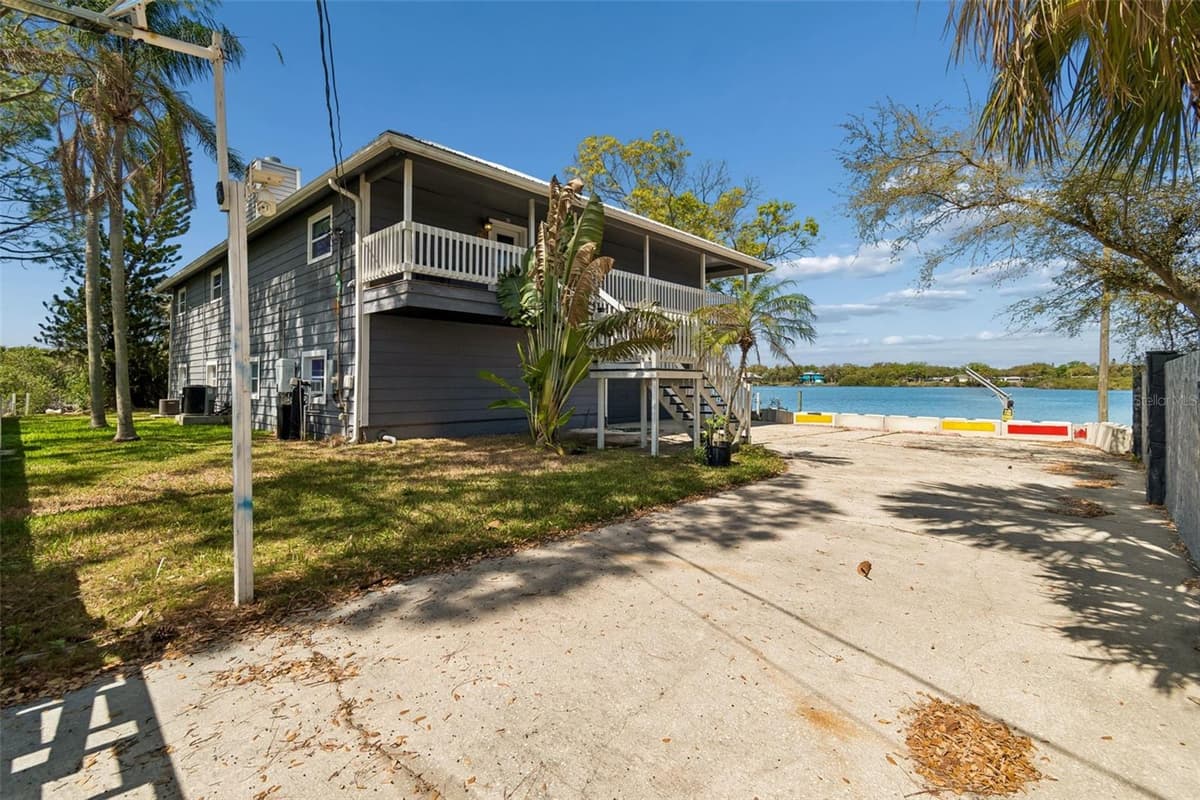 9901 BAY DRIVE — photo 46 of 67