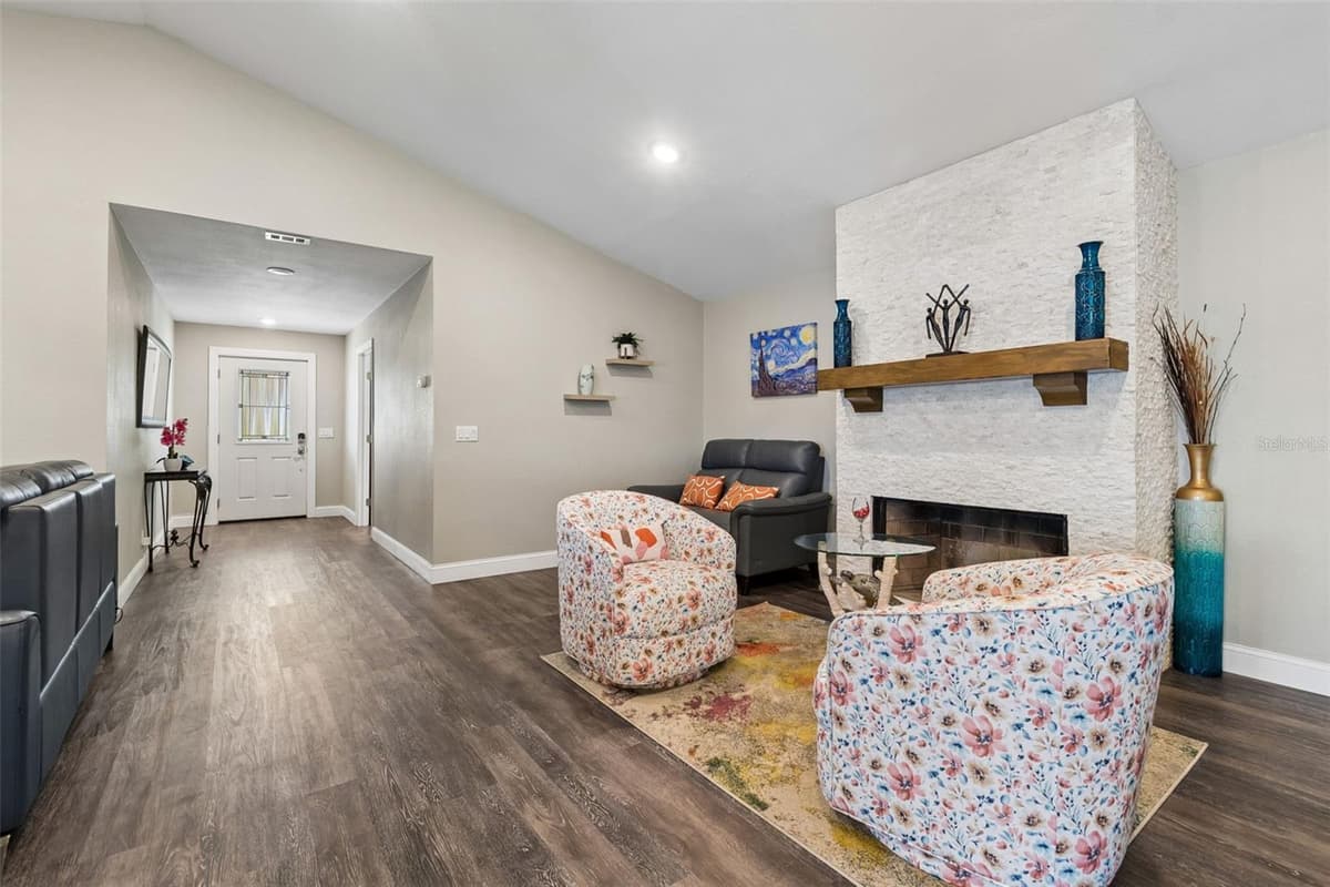 9901 BAY DRIVE — photo 7 of 67