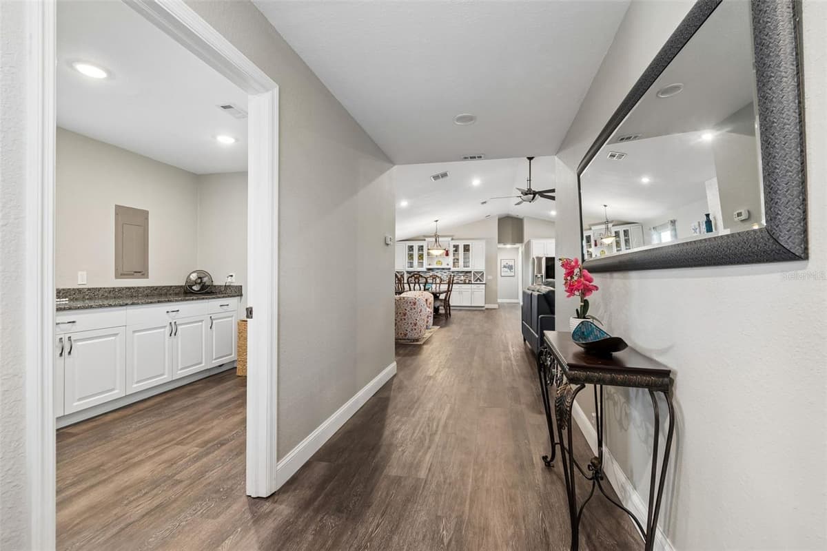 9901 BAY DRIVE — photo 4 of 67