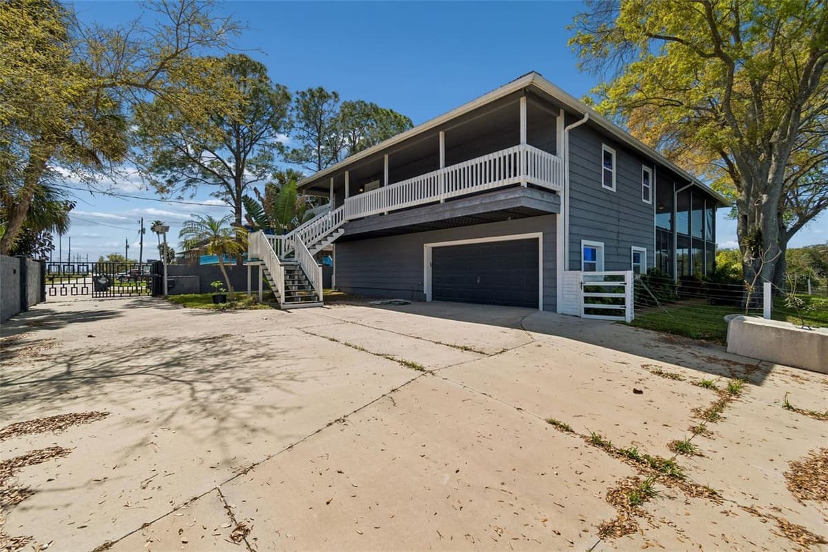 9901 BAY DRIVE — photo 47 of 67
