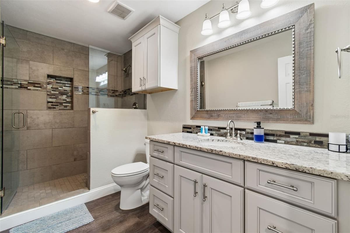9901 BAY DRIVE — photo 26 of 67