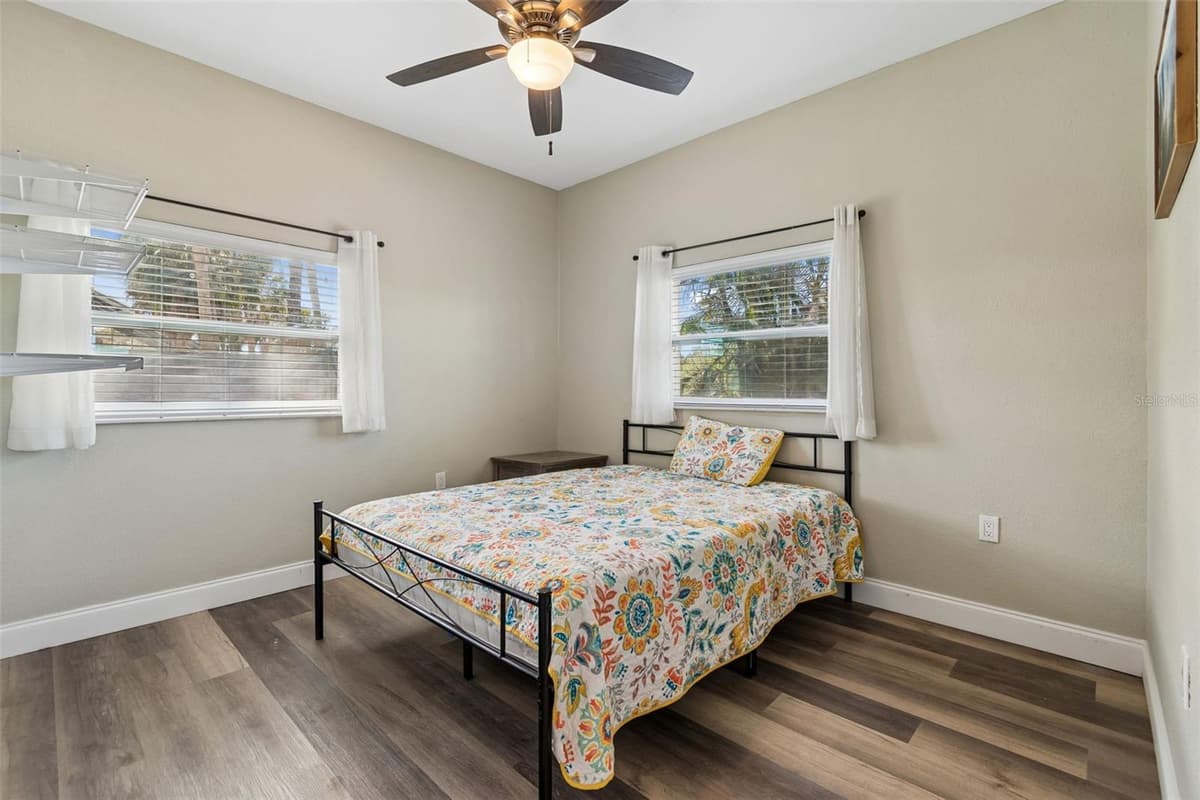 9901 BAY DRIVE — photo 39 of 67