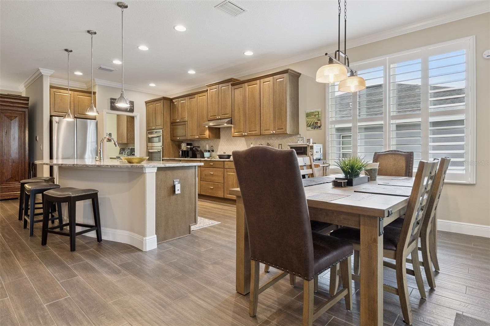 3749 ARLINGTON RIDGE BOULEVARD — photo 10 of 65
