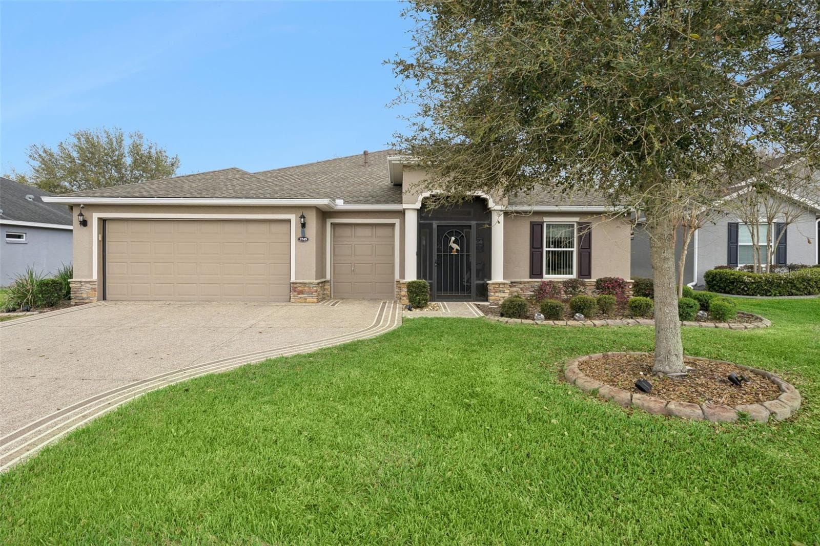 3749 ARLINGTON RIDGE BOULEVARD — photo 1 of 65