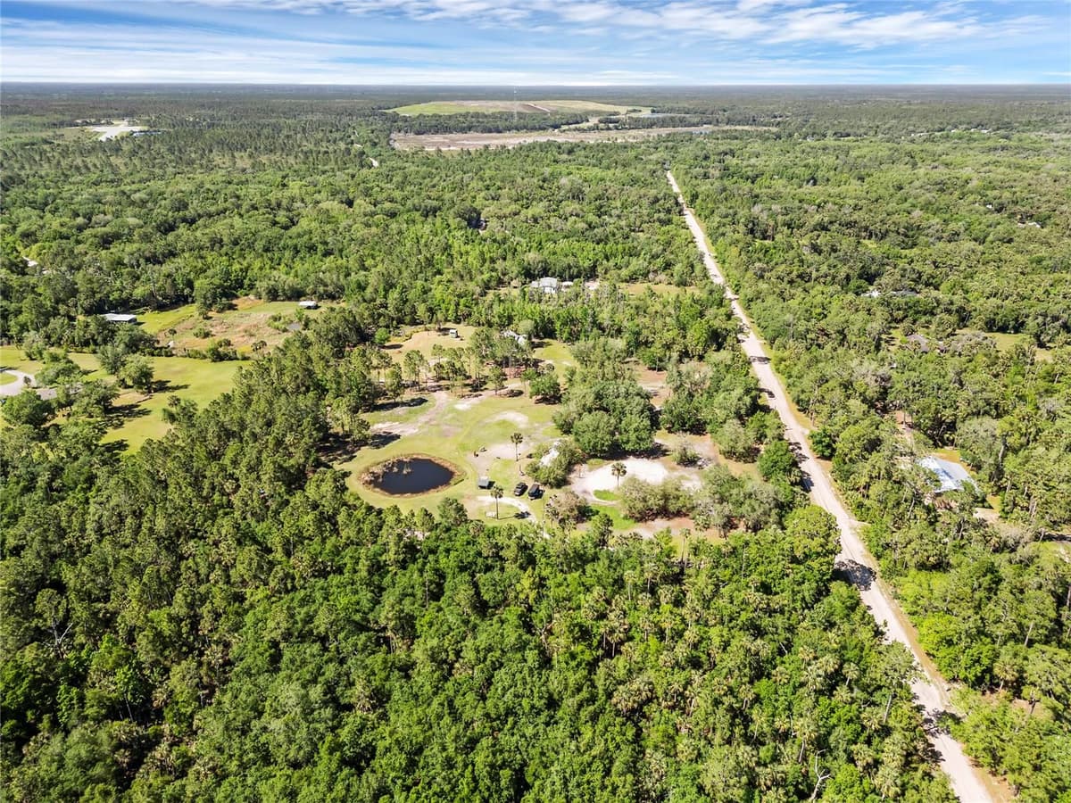 2321 WACCASSA STREET — photo 9 of 11