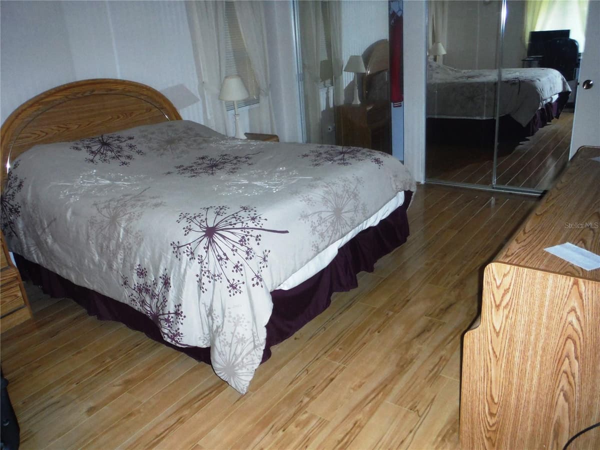 38 DEER TRAIL COURT — photo 17 of 40