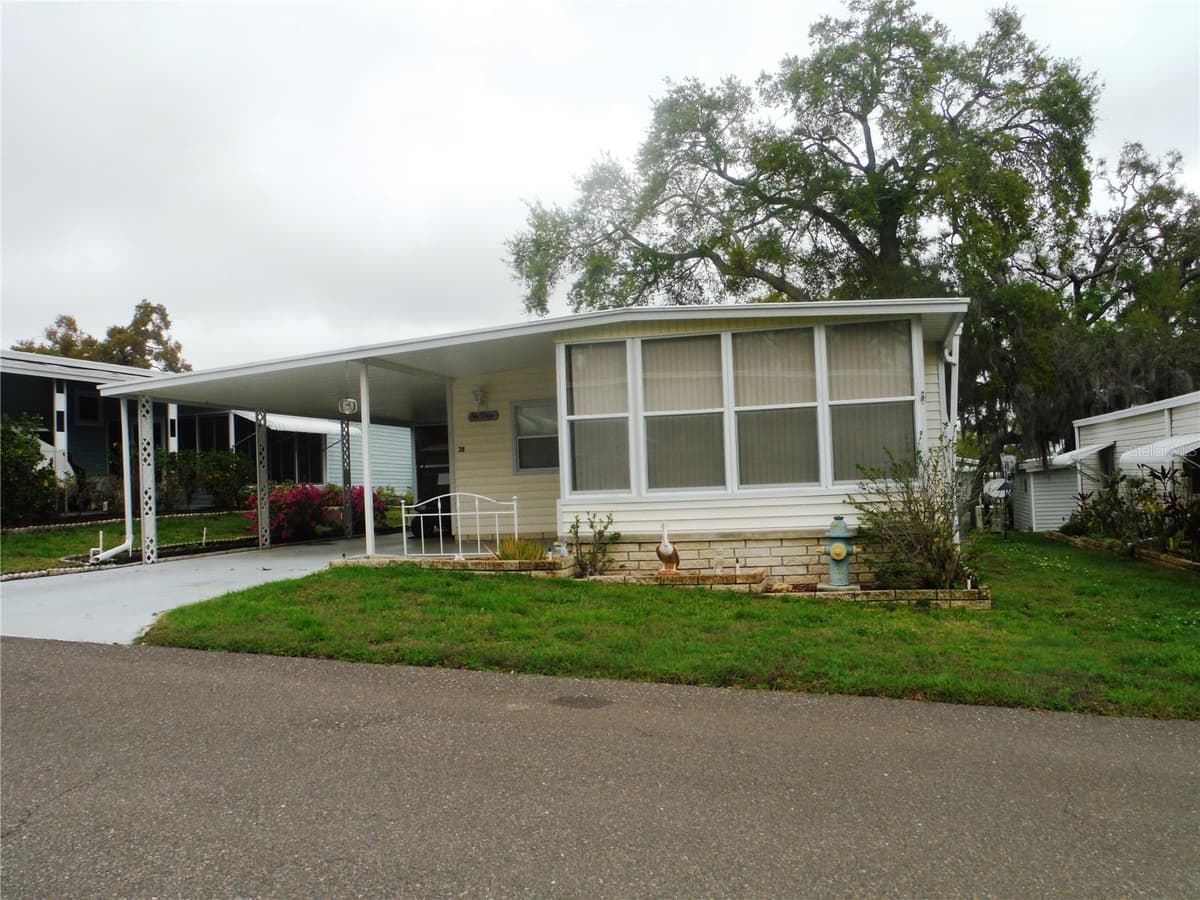 38 DEER TRAIL COURT — photo 1 of 40