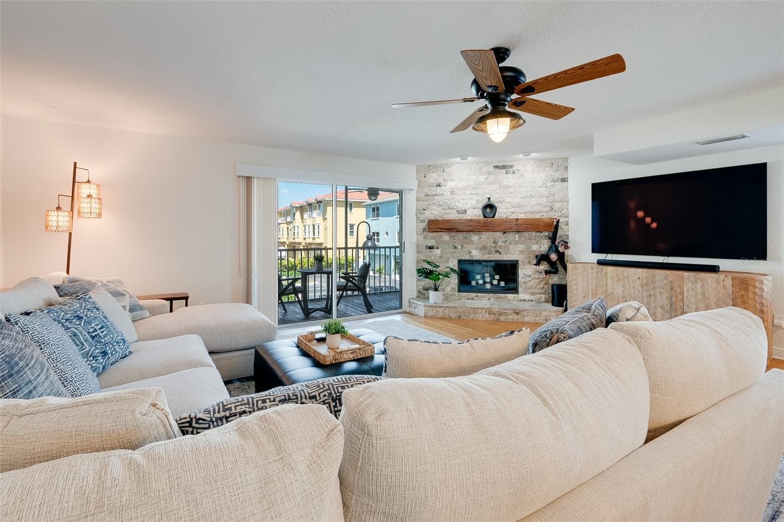 1101 PINELLAS BAYWAY — photo 3 of 61