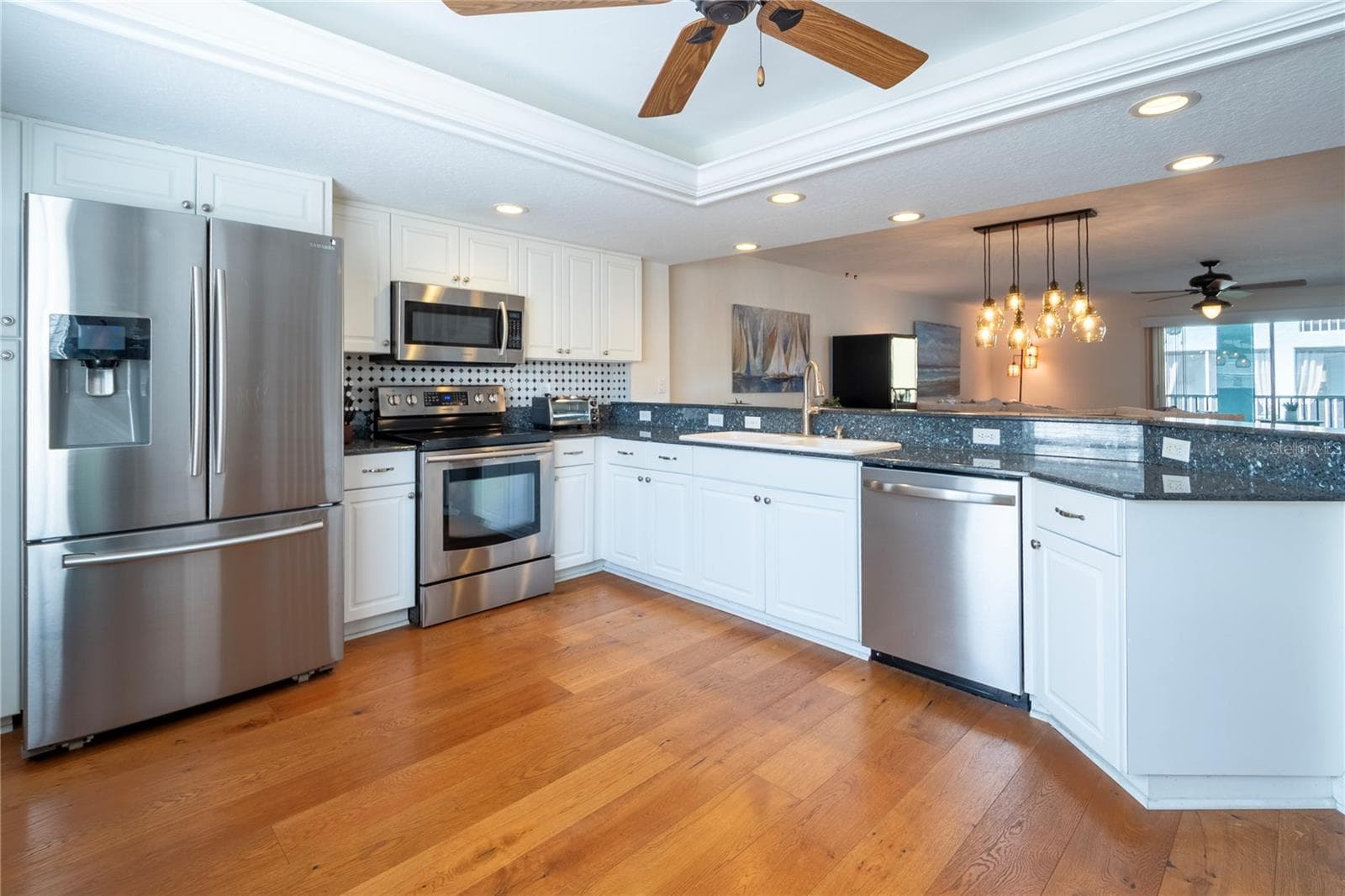 1101 PINELLAS BAYWAY — photo 16 of 61