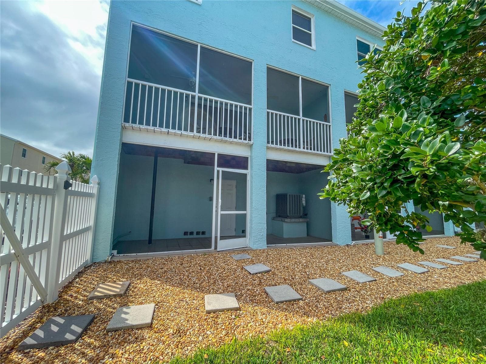 1101 PINELLAS BAYWAY — photo 46 of 61