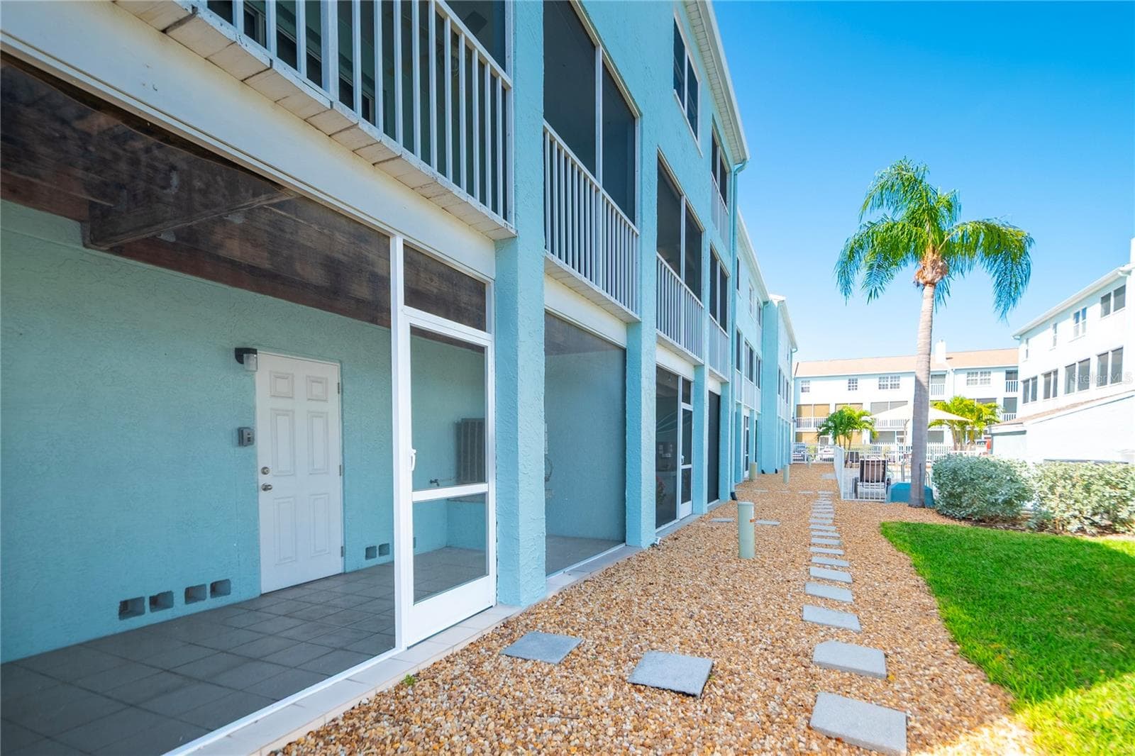 1101 PINELLAS BAYWAY — photo 39 of 61