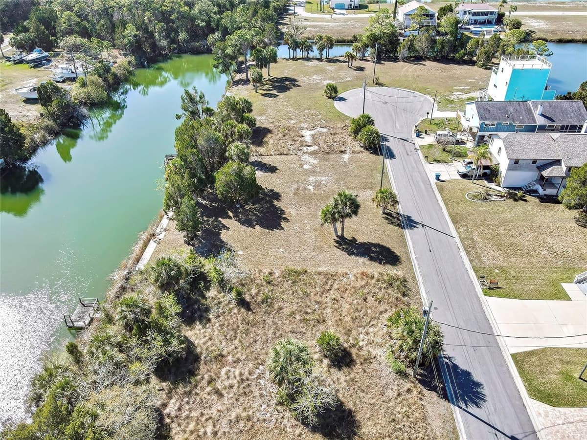 3202 ROSE ARBOR DRIVE — photo 48 of 57