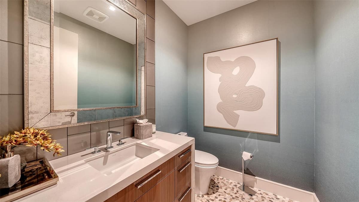 1561 GULF OF MEXICO DRIVE — photo 50 of 69