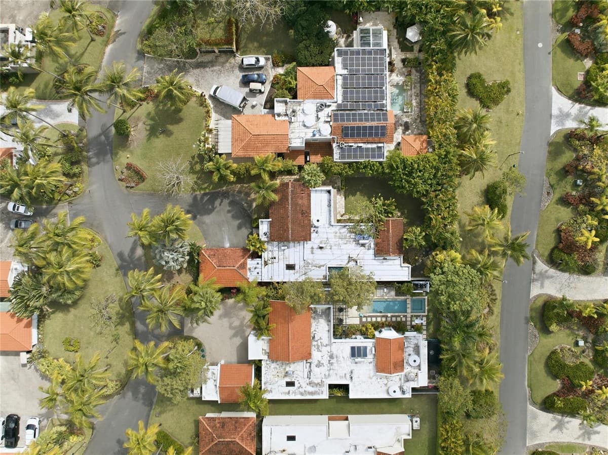 182 DORADO BEACH EAST — photo 25 of 26
