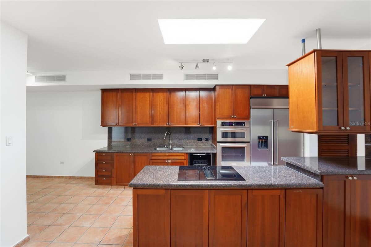 182 DORADO BEACH EAST — photo 2 of 26