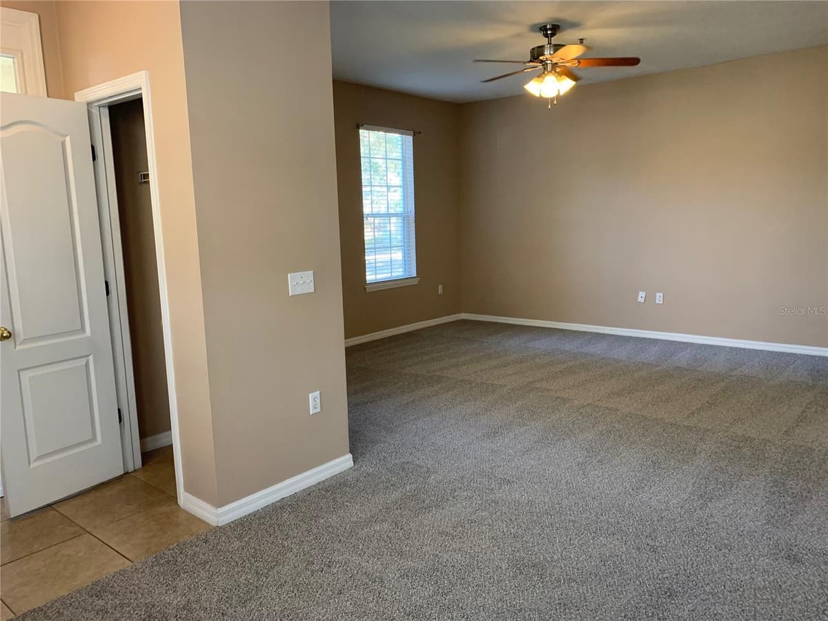 7117 HARMONY SQUARE DRIVE — photo 6 of 35