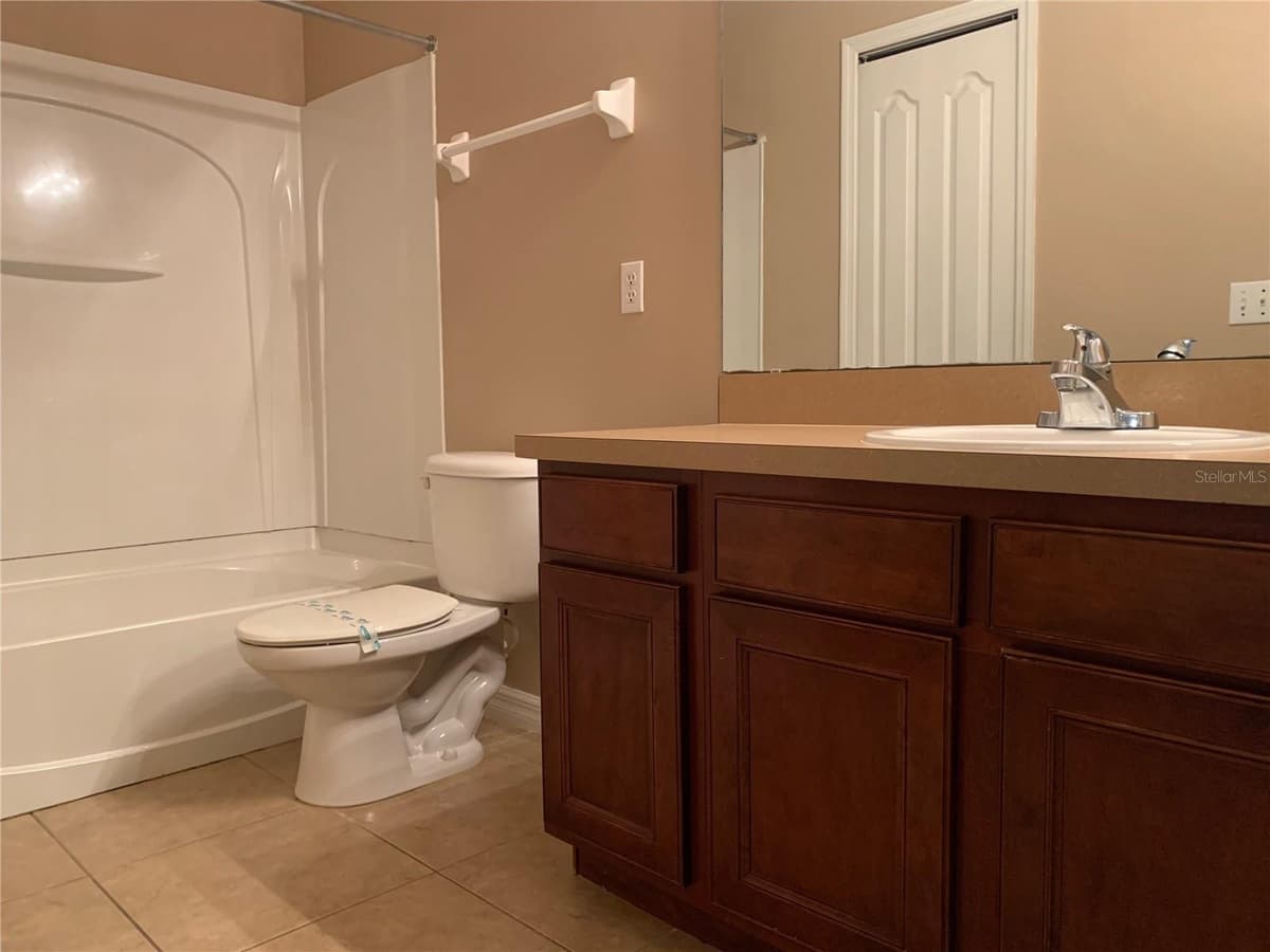 7117 HARMONY SQUARE DRIVE — photo 23 of 35