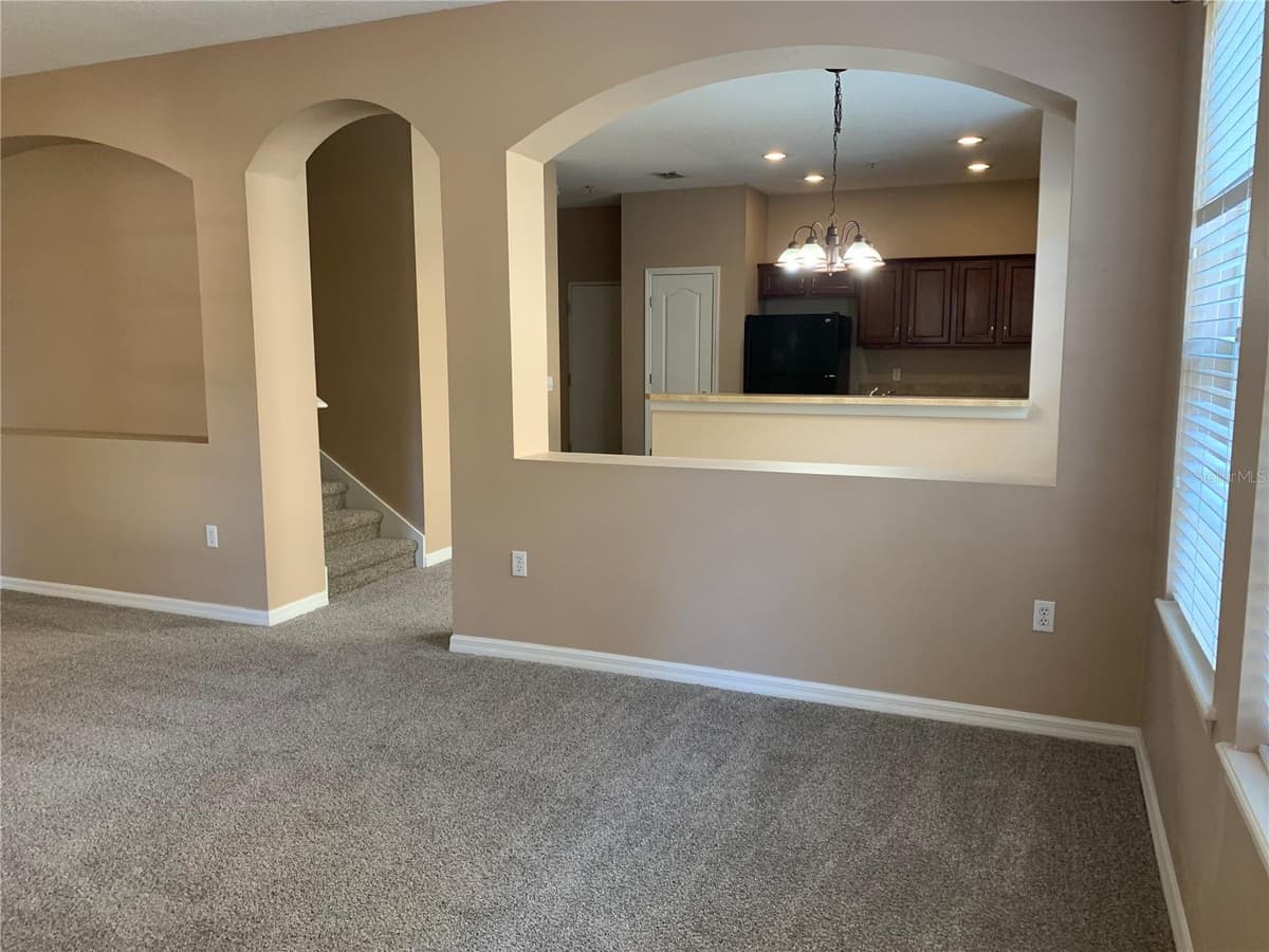 7117 HARMONY SQUARE DRIVE — photo 4 of 35