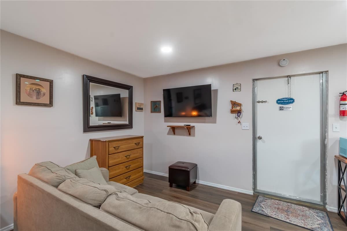 13025 GAINESVILLE ROAD — photo 81 of 100