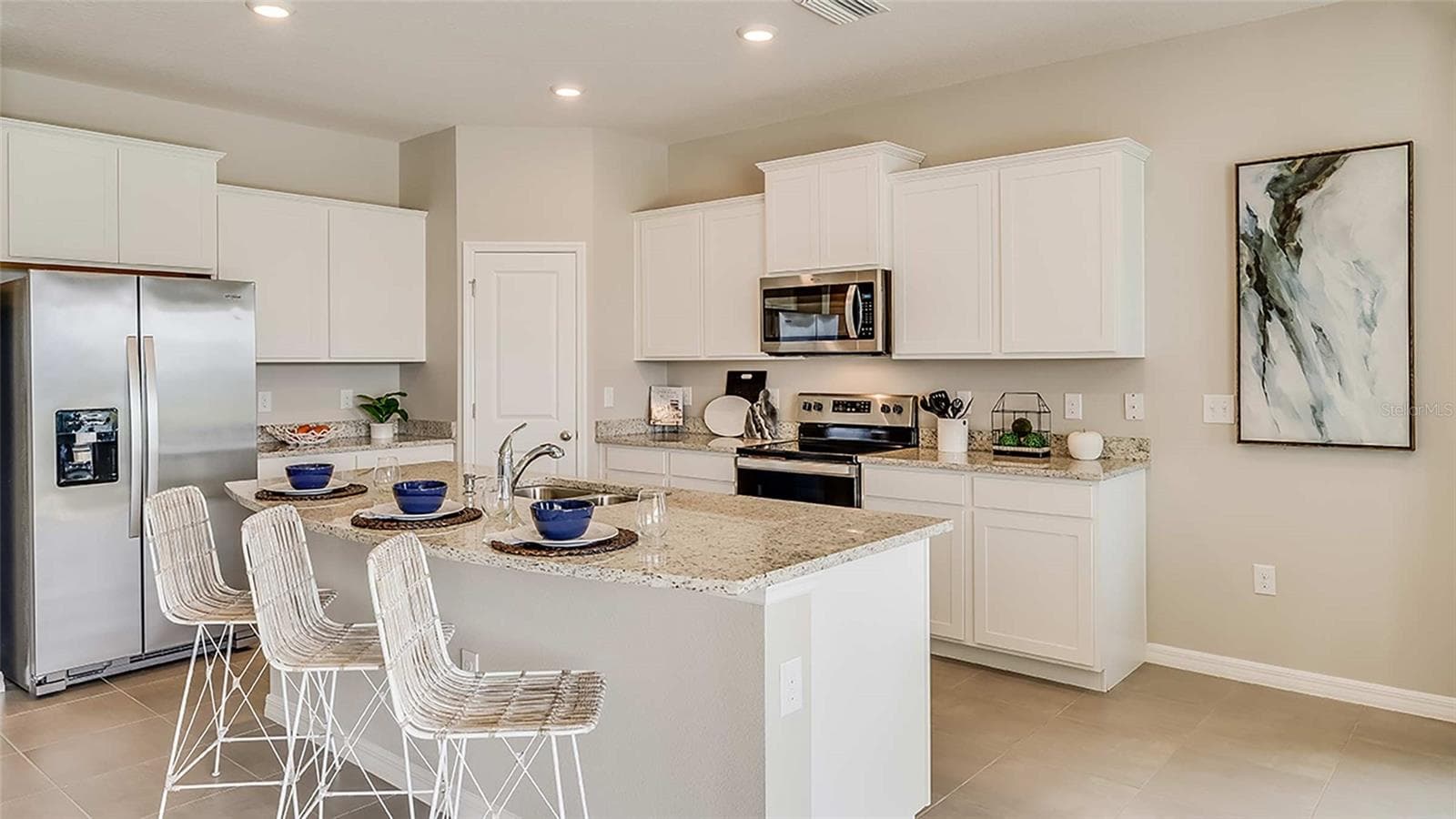 4321 SILVER BIRCH COURT — photo 3 of 30