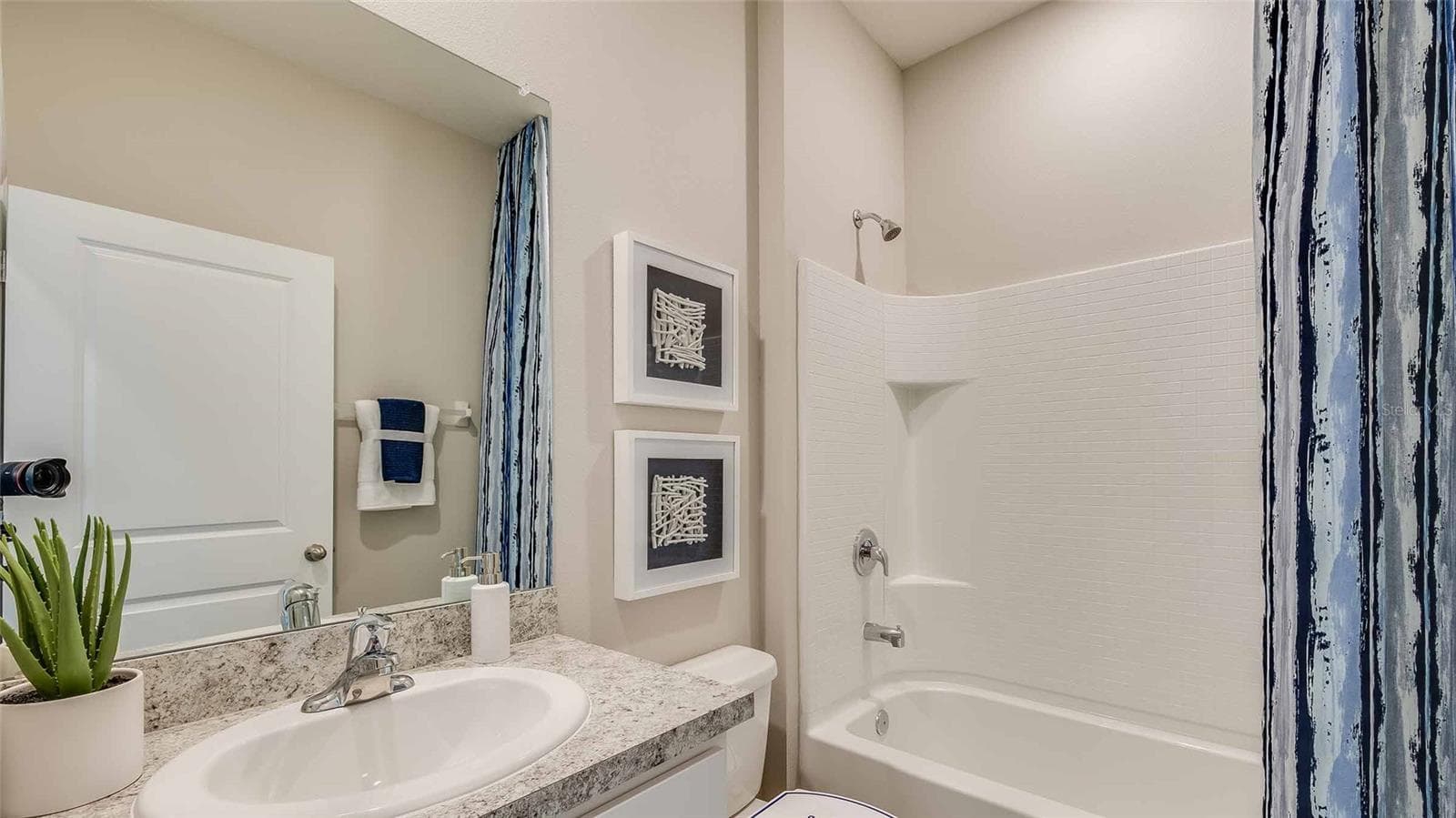 4321 SILVER BIRCH COURT — photo 14 of 30
