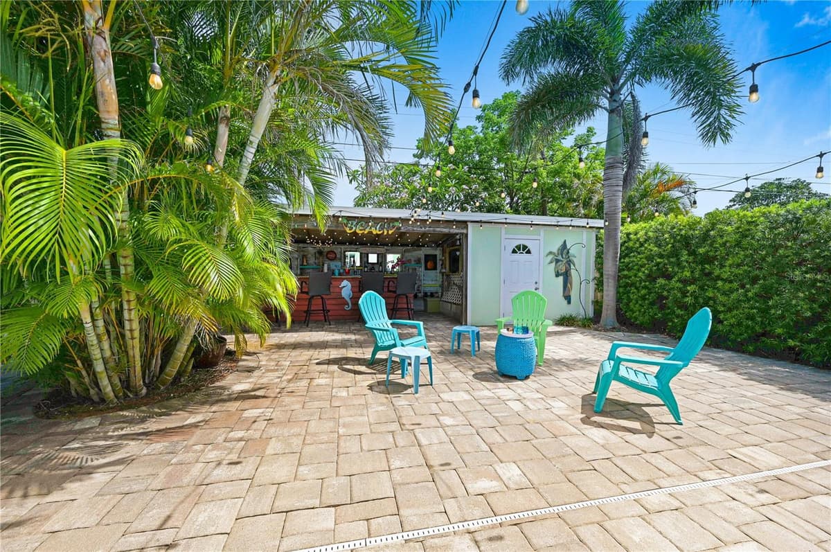 231 OCEAN BOULEVARD — photo 70 of 83