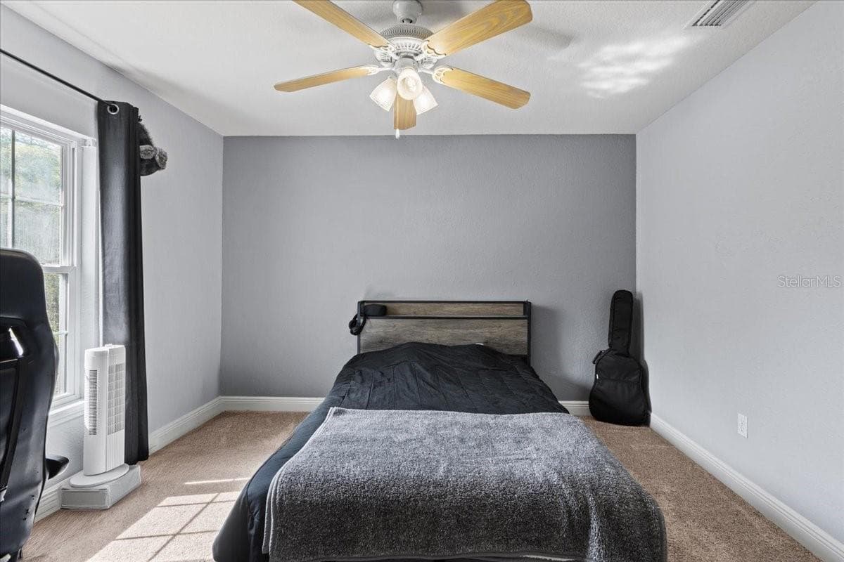 2600 48TH AVENUE — photo 37 of 100