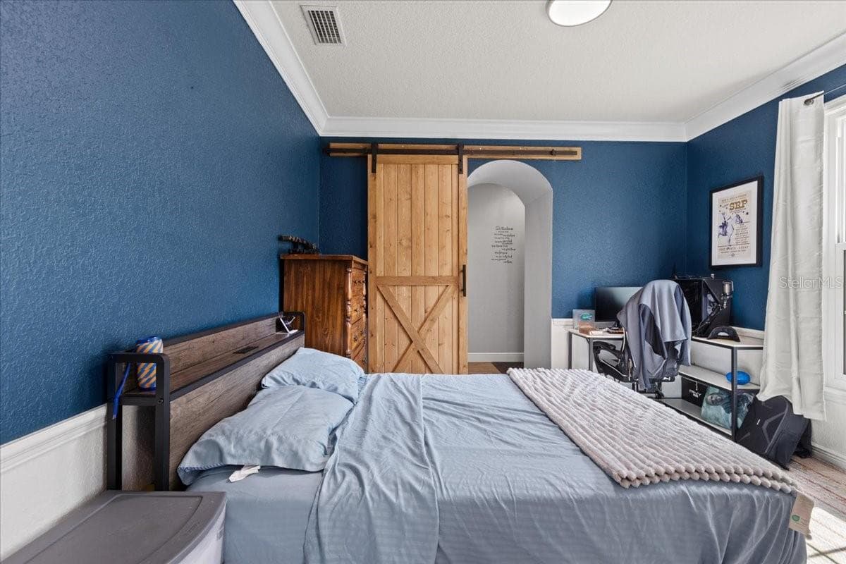 2600 48TH AVENUE — photo 33 of 100