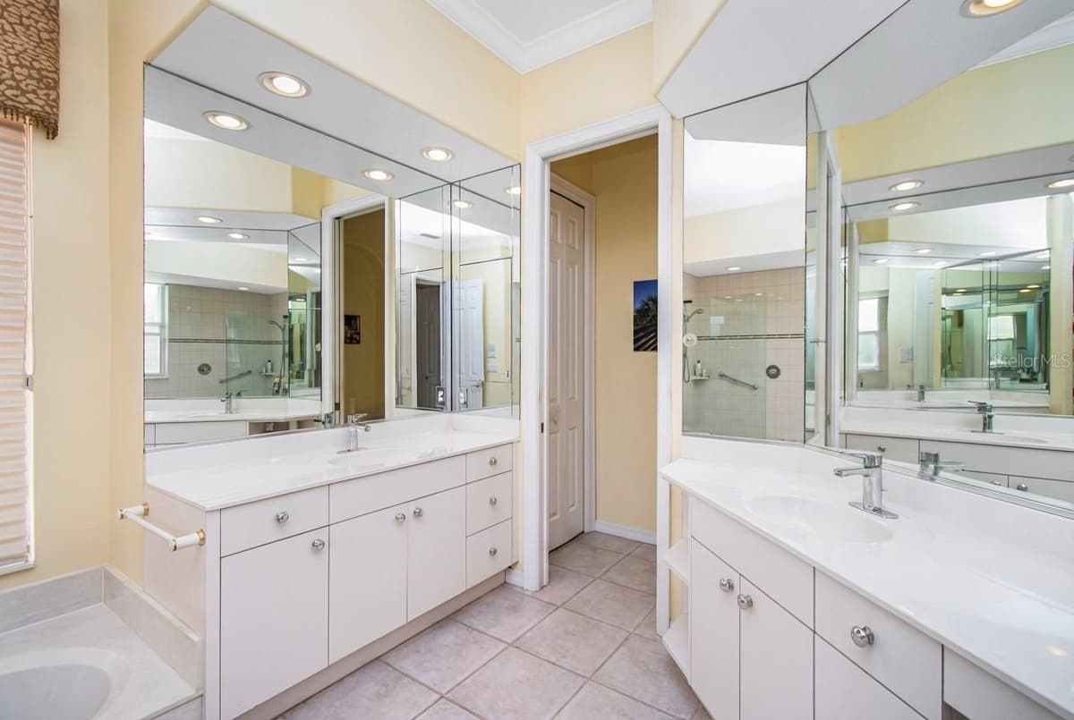 7302 EATON COURT — photo 27 of 51